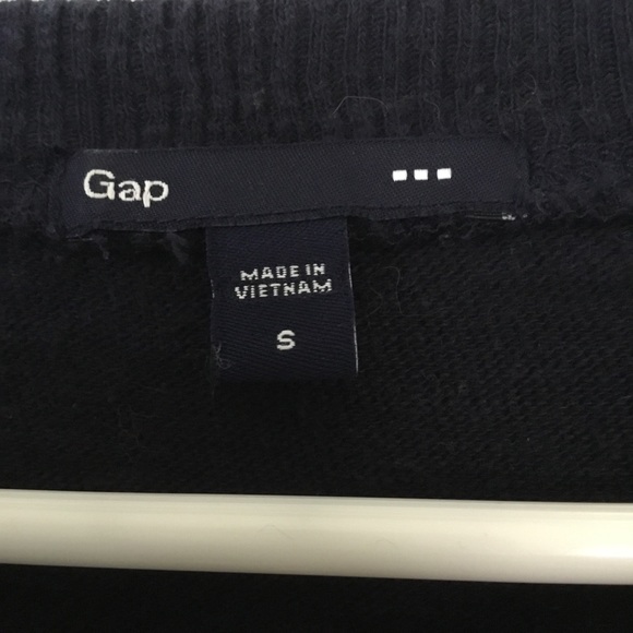 Mid-weight striped sweater - Picture 3 of 3